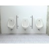Panel de separación para urinarios realizado en laminado  estratificado (HPL).